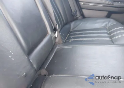 2016 Chrysler 300 S from USA, damaged, VIN 2C3CCAGG2GH244191